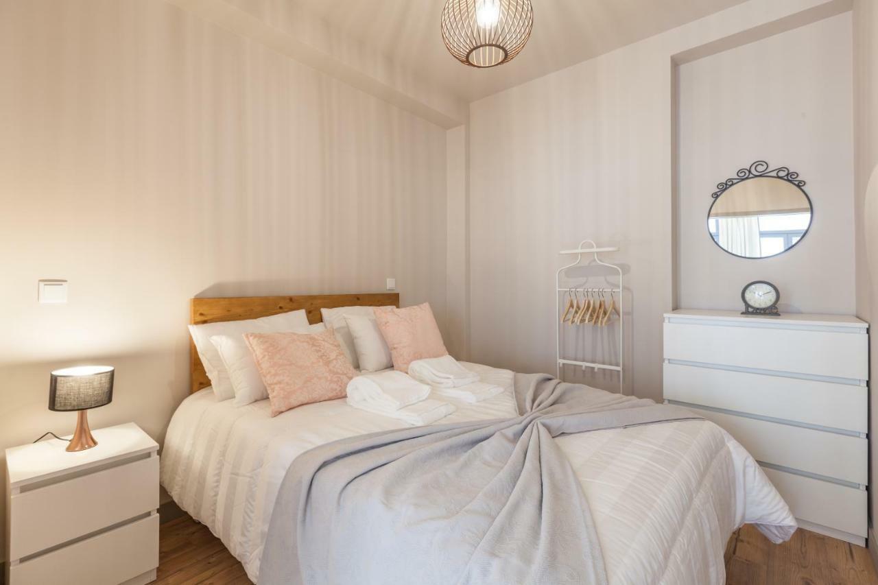 Sendme2Portugal: Santa Catarina Apartman Porto Kültér fotó