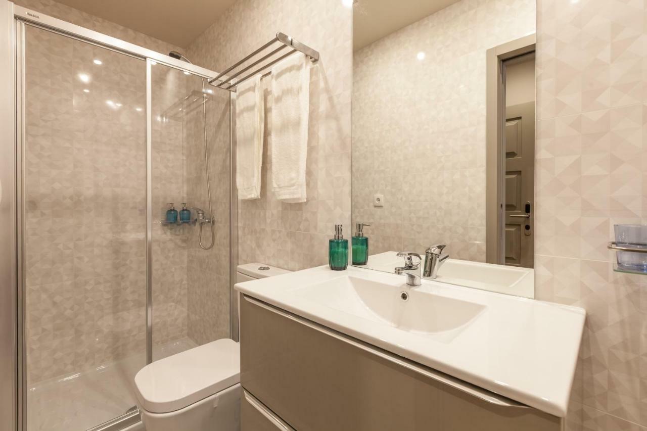 Sendme2Portugal: Santa Catarina Apartman Porto Kültér fotó